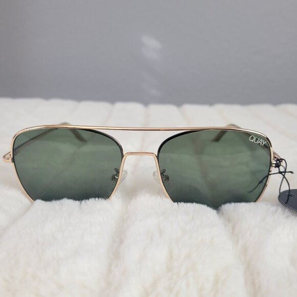 QUAY // ltd ed tony bianco collab gold frame dark olive lens pilot style aviator main image 11